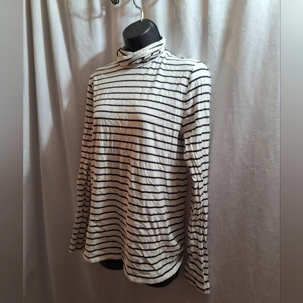 J.Crew striped turtleneck size medium